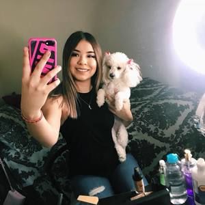 Meet your Posher, Melissa